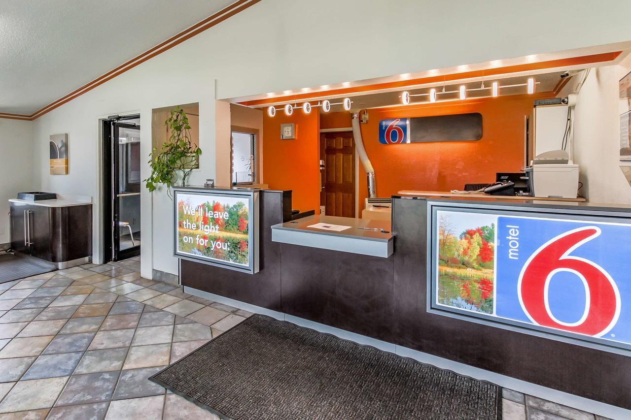 Motel 6 Kalamazoo Exteriér fotografie